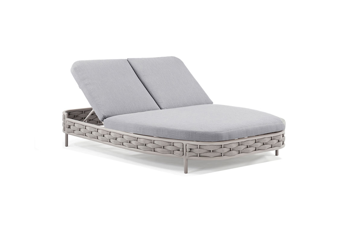 172068 Loop double lounger