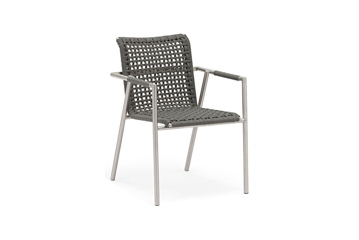 Zoom dining chair