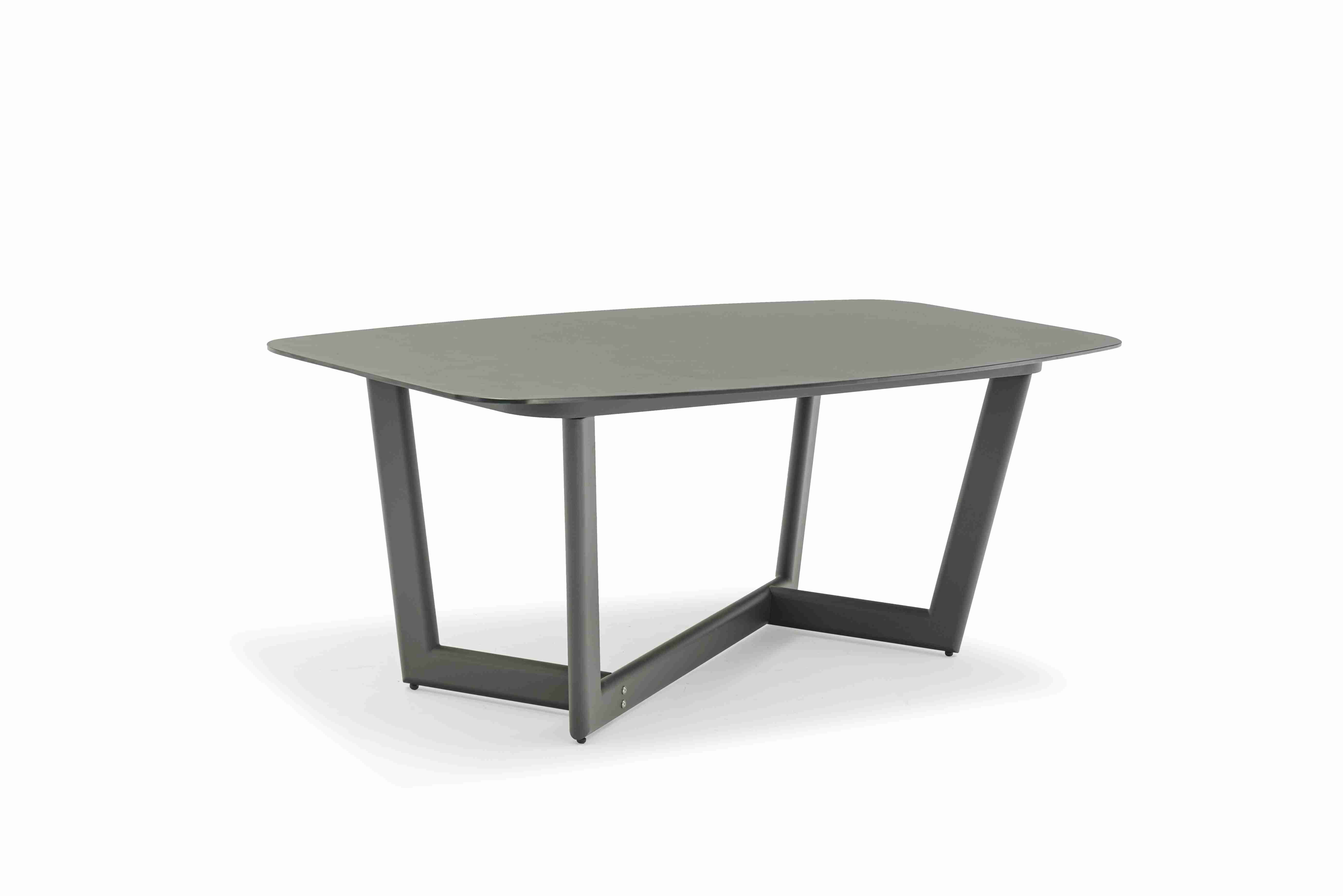 CLUB rectangular dining table